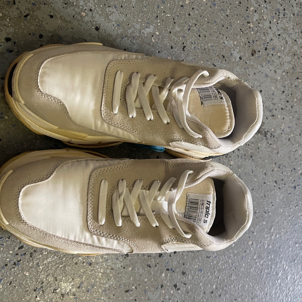 Balenciaga Triple S size 41